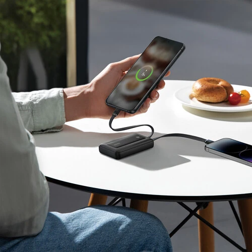 Anker Zolo Power Bank (10K, 35W, Built-In Dual USB-C Cables) Negro - Imagen 4